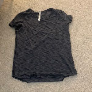 lululemon love tee